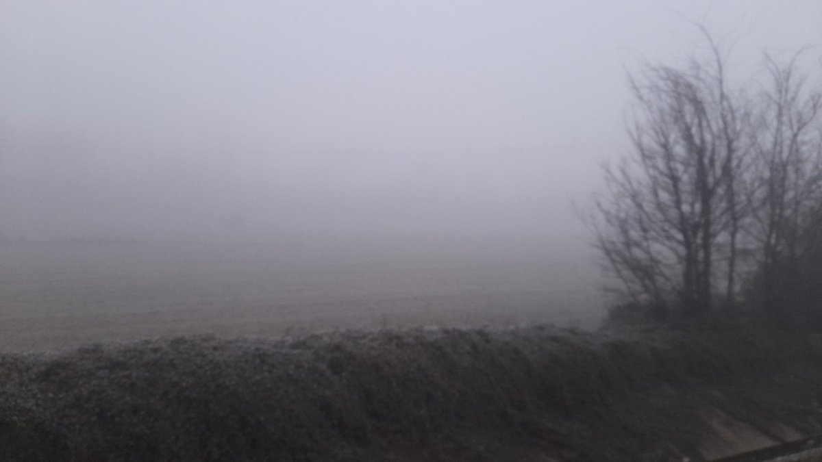 Mañana con niebla y -5 grados en Fuentesaúco Zamora. <a href="/agomezmeteo_tve/">Andrés Gómez</a> <a href="/anamaria190977/">Ana María Herrero</a> <a href="/aquilatierratve/">Aquí la Tierra</a> <a href="/ElTiempo_tve/">El Tiempo en TVE</a> <a href="/ElTiempoA3/">El Tiempo de Antena 3</a> <a href="/lasextameteo/">La Sexta Meteo</a> <a href="/martinraul16/">Raúl Martín☀️⛈🚴🏼‍♂️🎄🌟</a> <a href="/meteosegovia/">Adrián Escobar</a> <a href="/tomeandres/">Andrés Tomé</a> <a href="/fcocachometeo/">Francisco Cacho</a> <a href="/TiempoCyLTV/">El Tiempo en CyL</a> <a href="/sibilafc/">Silvia Ferrer</a>