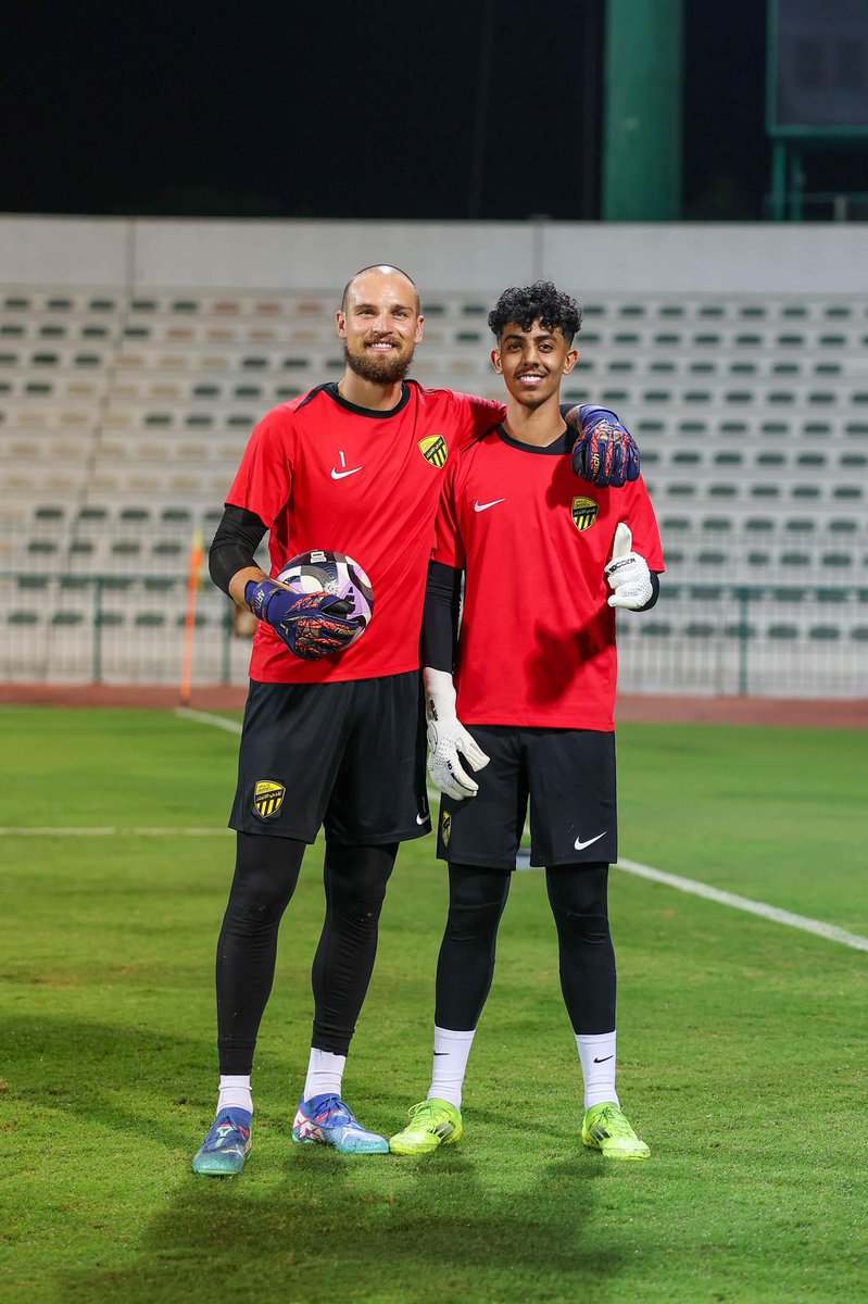 عفاس الغالب tweet media