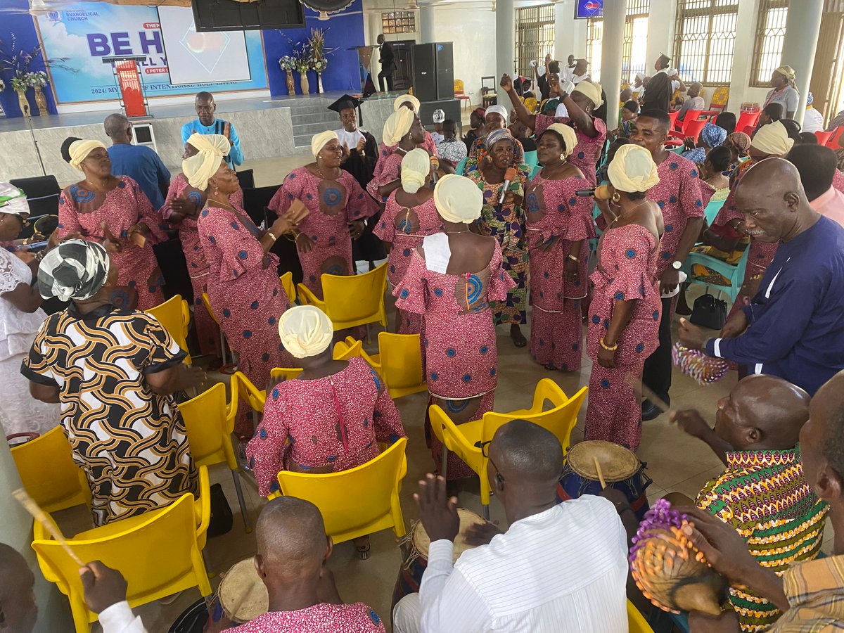GECKasoa's tweet photo. It's time to worship. Are you still home? Yesu le Agbe is inviting you! 

#Church 
#Kasoa 
#WeAreGlobal
#Sunday https://t.co/7Kyb5fBcQi