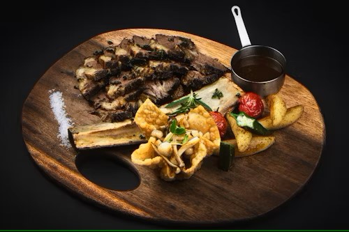 FavoriteCute251's tweet photo. his beautifully arranged platter is a foodie's dream! A succulent steak, cooked to perfection, is accompanied by a variety of colorful sides, including crispy fries, fresh vegetables, and a rich, savory sauce. It's a visual and culinary delight! https://t.co/RuPC7nMgEp