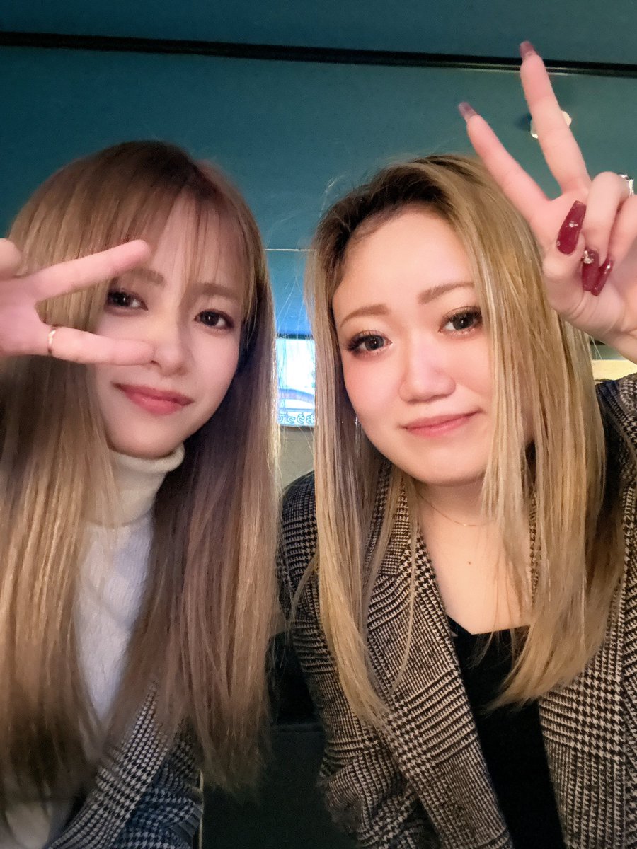 3Sisters1129's tweet photo. 忘年会✌😚🍺

飲みすぎた たのしかった🫶

三姉妹も お留守番ありがと🥰
マミーも妹もありがとうっす🤩‼️ https://t.co/pMVi1cEEYI