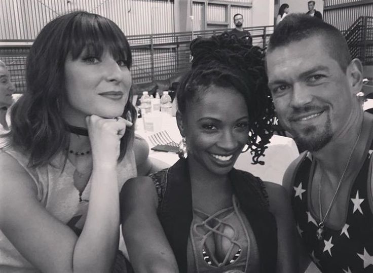 3fun_app's tweet image. Communication is Key
Honest conversations are the cornerstone of healthy relationships. 💬 Always communicate your needs and listen with an open heart.

#OpenCommunication #HealthyRelationships #Polyamory #Nonmonogamy #TrustMatters