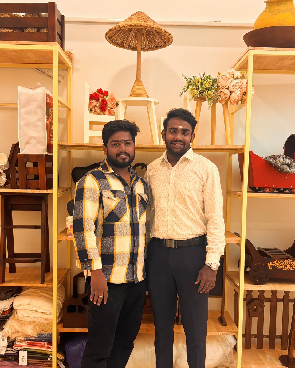 U_V_Productions's tweet photo. Our Founder @ rolling_shutter_photography Office opening✨
Congratulations Aravind Sir… keep this vibe and aura Forever❤️Wishes from Team unique_vision_studios 🤍
.
.
#uniquevisionstudios #rollingshutterphotography https://t.co/CC2SQtZyfU