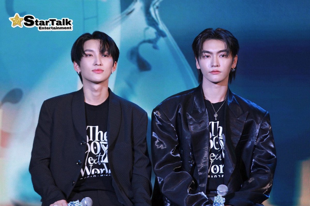 startalkent's tweet photo. “บอส - โนอึล” ในงาน Press Coference ชีรีส์เรื่อง "The Boy Next World Series" (คนละกาลเวลา) ⌛️

TBNW PRESS CONFERENCE 

#TheBoyNextWorldPresscon
#Bosschaikamon #Noeulnuttarat 
#BoNoh #BossNoeul 
#ShawtyBoss #MagentaBoy 
#TheBoyNextWorldSeries 
#คนละกาลเวลาซีรีส์ https://t.co/NNKidEBkST