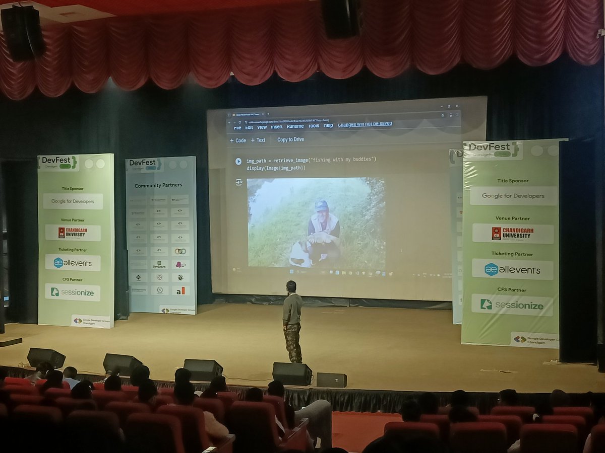 ishankumax's tweet image. Inside the first session of the #devfest Chandigarh 2024.
@RishirajAcharya is killing it 🎉.
#devfestwithdevlearn #devlearn