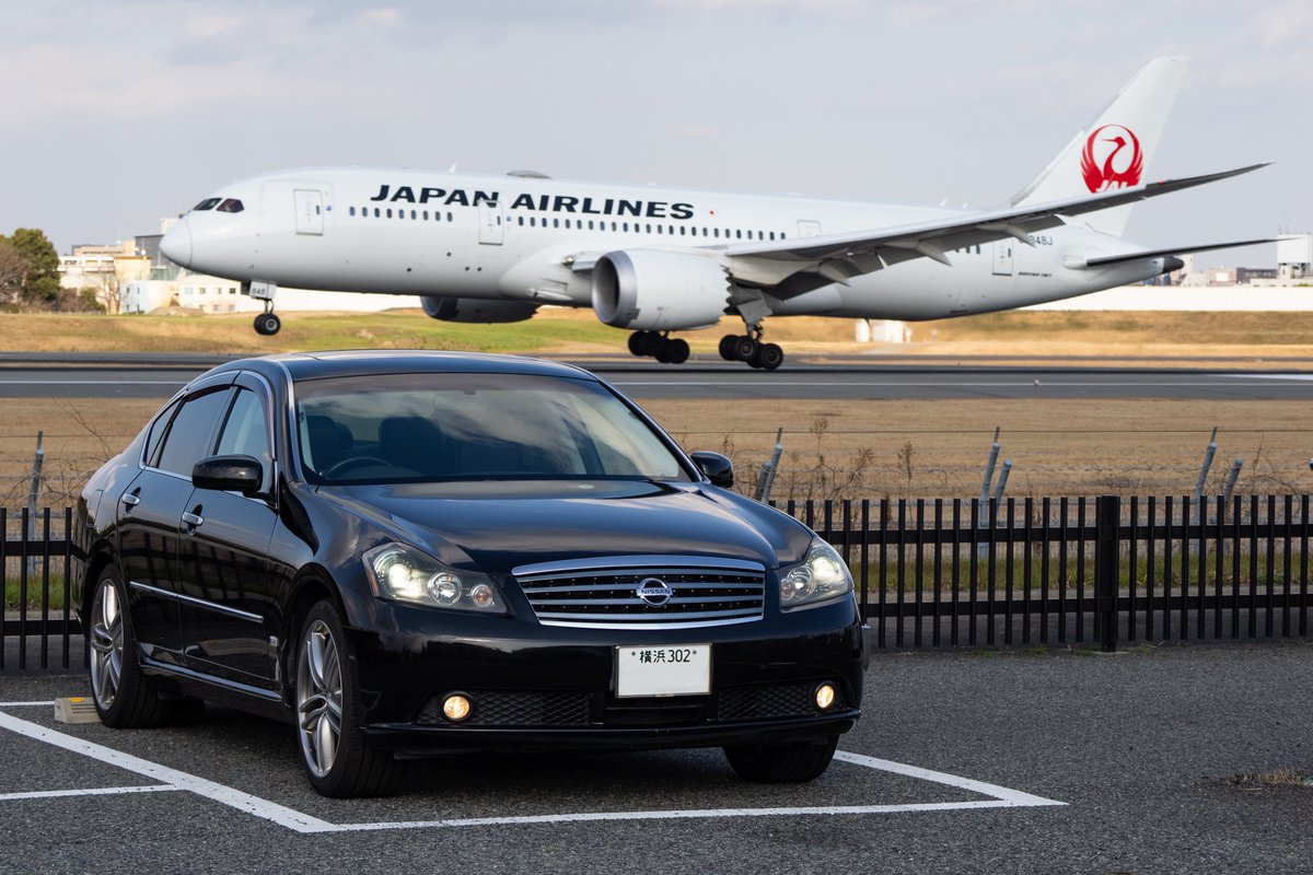 nichijou_CITY's tweet photo. 今月から日産Y50 フーガを正式に保有することになりました！
祖父のフーガで免許を取得した時から乗ってきましたが通勤で車が必���になったので譲り受けました
状態が良いとも言えないので少しずつ綺麗にできたらと思います https://t.co/MydcWwnIyG