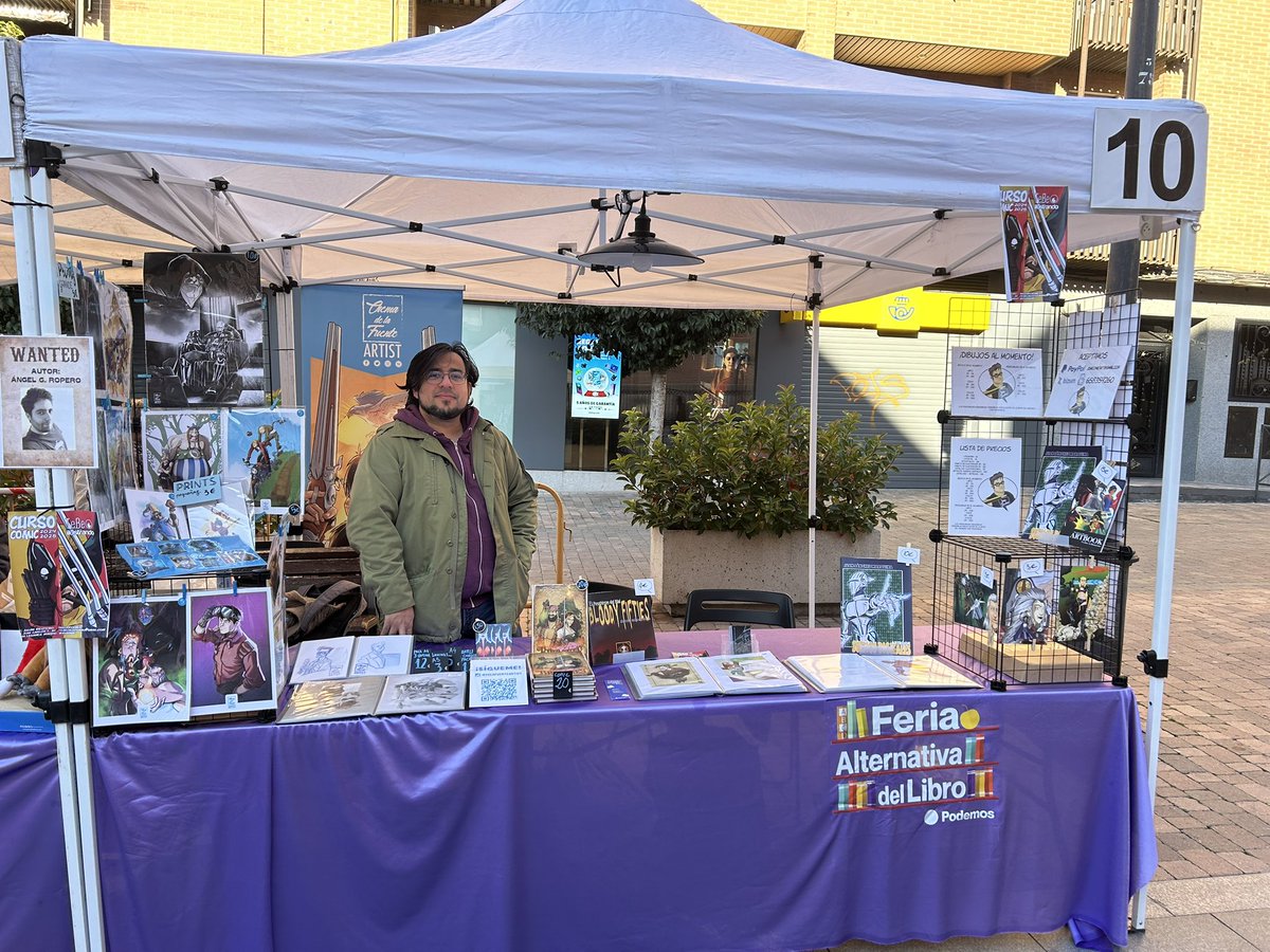 Comenzamos en #FeriaAlternativaDelLibro, hoy estaremos hasta las 15:00. Pasaos a saludar por el stand n10 junto con los amigos <a href="/jsilustrador/">Juan Sánchez ilustrador ¡¡Encargos abiertos!!</a> y <a href="/angel_gropero/">Ángel | Preventa de Primer Vuelo</a> 
Recordad que si compráis Bribones Rumrunners tenéis print exclusiva. <a href="/ComicsKarras/">KarrasComics</a> <a href="/ElTorres72/">El Torres</a>