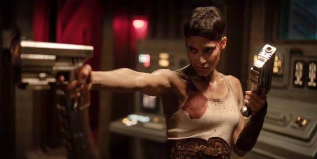 kayivar's tweet photo. Zack Snyder even does the shaved head sci-fi based, badass female character the best 😏 #RebelMoon #Interg https://t.co/w43SMpvCWq