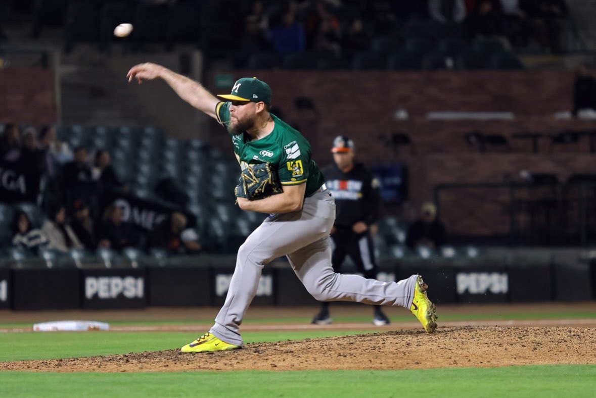 Business trip sonorense🫡

¡Nuestros Cañeros aseguran la serie en Hermosillo! 🎋💚⚾️