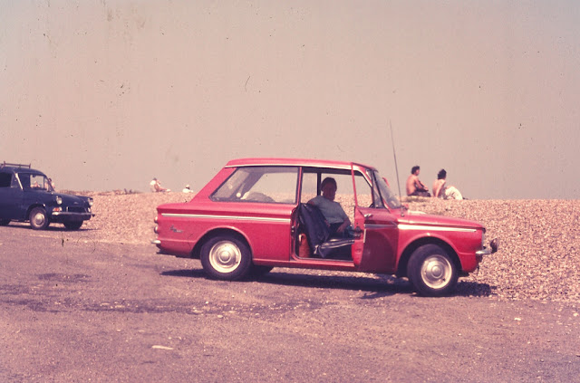 Relaxed.

In Yesterday's Britain 🇬🇧, A Better Britain 🇬🇧