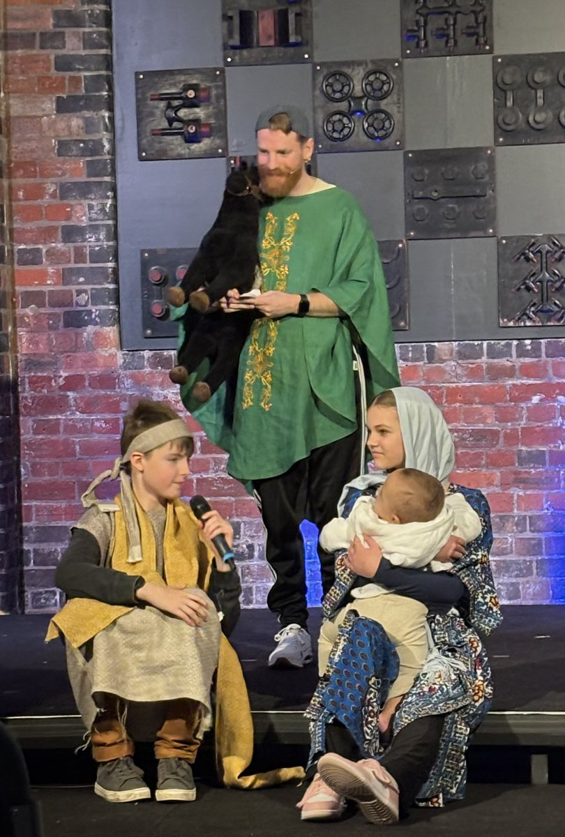 PatternChurch's tweet image. So good to be together this morning and tell the #Nativity story,  the birth of #Jesus another chance to catch this here at 11.15 this morning 
Check out patternchurch.org/christmas for our other #Christmas services #Swindon