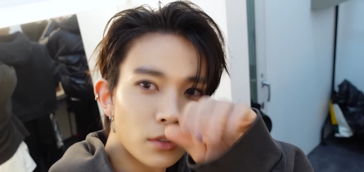 self cam #HEESEUNG