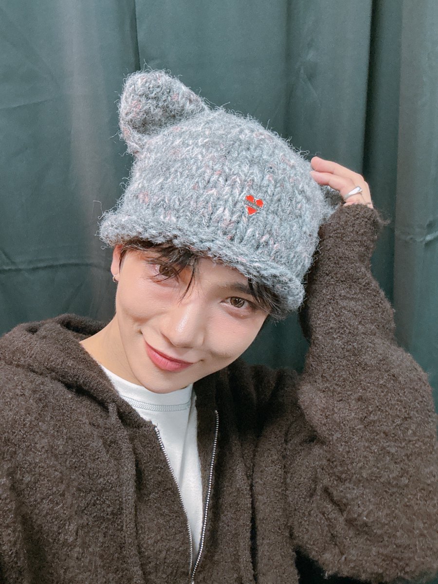 svtranslation's tweet photo. 241215 #joshua 🌟

🦌 i miss/want to see you carats ㅠㅠ

#조슈아 @pledis_17 https://t.co/V2uhev5lKX
