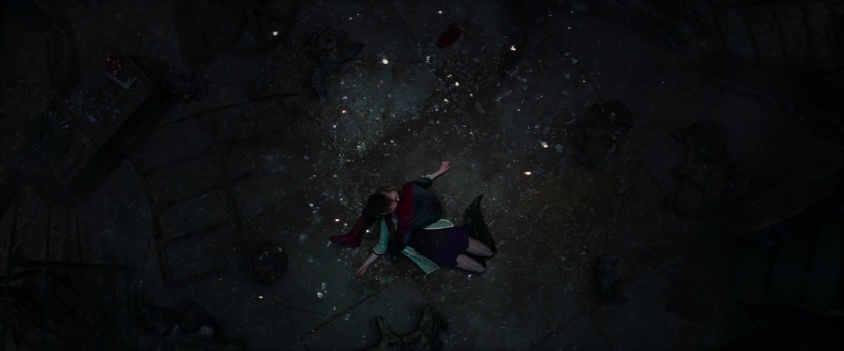 GeekZoneGZ's tweet photo. "-No pude salvar a la Gwen Stacy de mi mundo.
-Hey, yo no pude salvar al Peter Parker del mío."

💔 https://t.co/sRO2RDRYaT