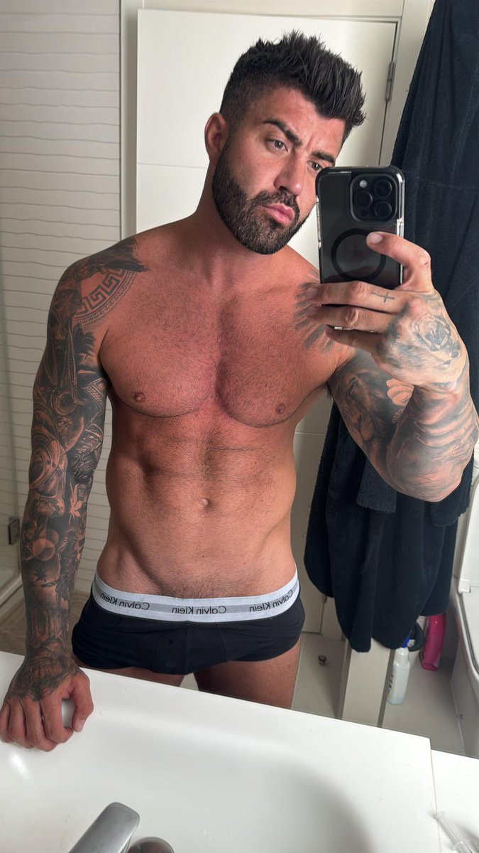 Rogan_OConnor's tweet photo. RT if you would like to take my underwear off 🥵 https://t.co/ppIXsHH4ub