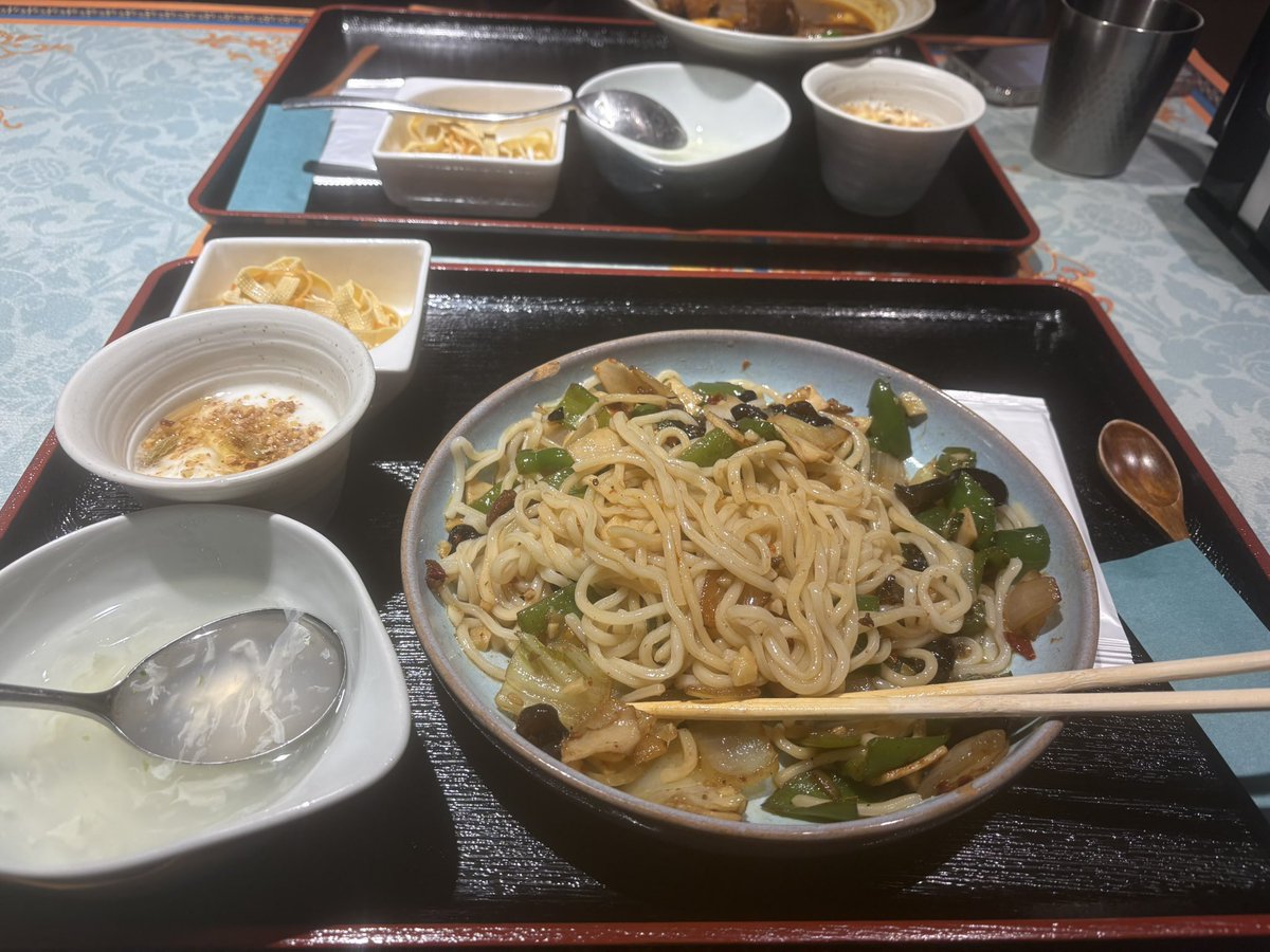 0oio054's tweet photo. #ウイグル料理
#ウイグル料理 吐魯蕃(トルファン)なんば本店

最近很喜欢这个店，干净又好吃！

ランチいってきたぁ https://t.co/m6tBHpnW6c