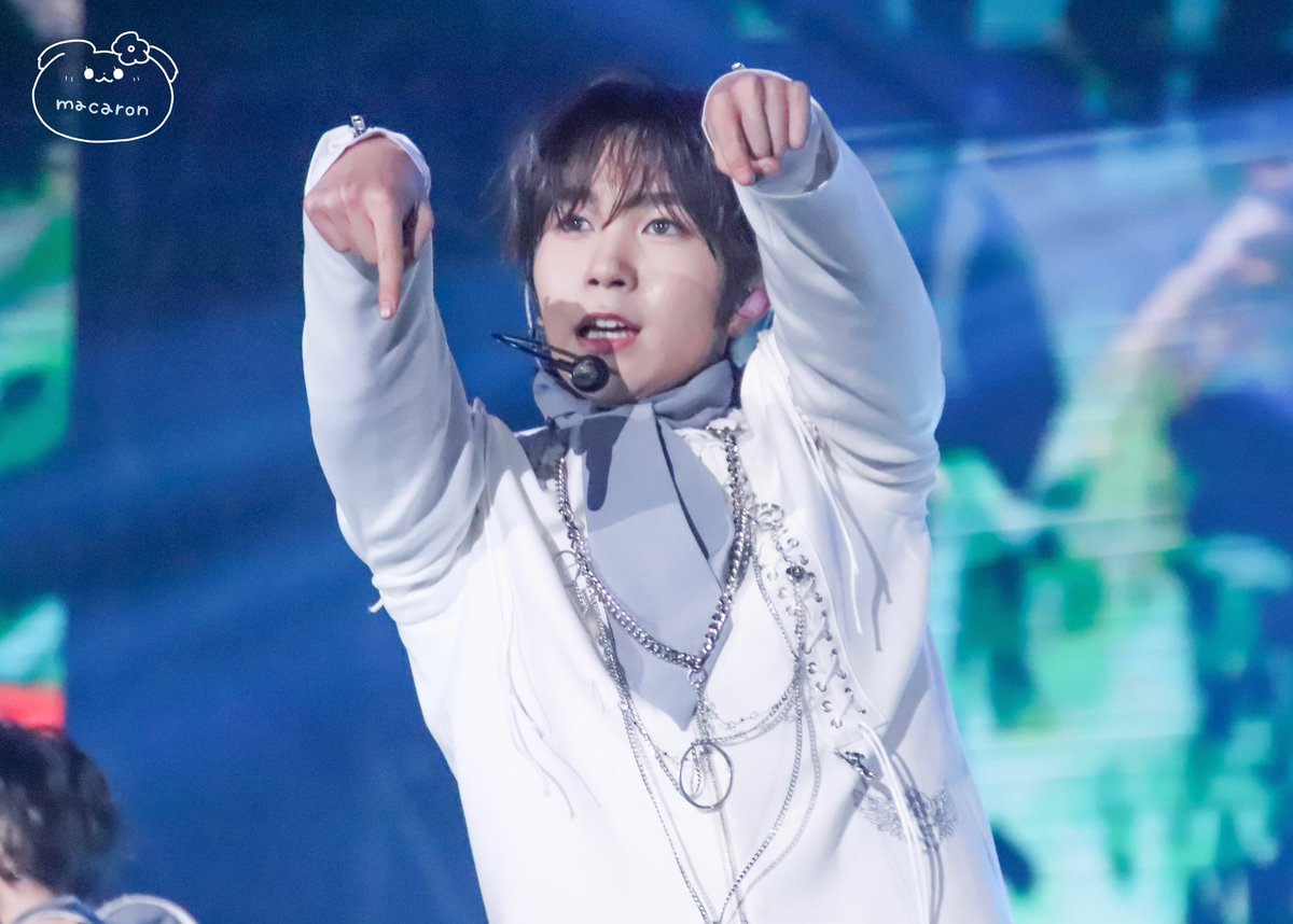 241215 뮤직뱅크 글로벌 페스티벌

오늘도 멋있다료~~~ᐡ- ·̫ •ᐡ

 #료 #RYO #リョウ #りょう #遼 #廣瀬遼　
#辽 #NCTWISH #NCT