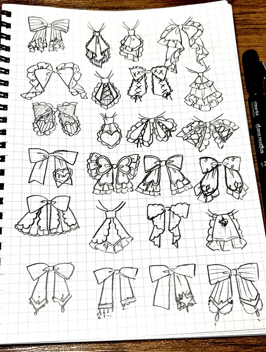 リボンタイのアイデアスケッチ🎀
次の本製作の為にアイデア出してます
お洋服本ブラウス編もきっと楽しい本になるよ
#一次創作 #アナログ絵 