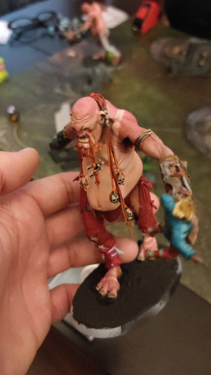 warhawed's tweet photo. Ayer tuvimos sesión de @UltimosIstvaan, con partidas (gané mi primera partida de Warhammer) de Spearhead practicando para @spearheadmadriz con los tontos de @matadero40k y regalo de amigo invisible brutal de @red_dreadnought. Además, fantásticos bits y piezas de @Tortugokamikaze. https://t.co/PVcw3gOcRc