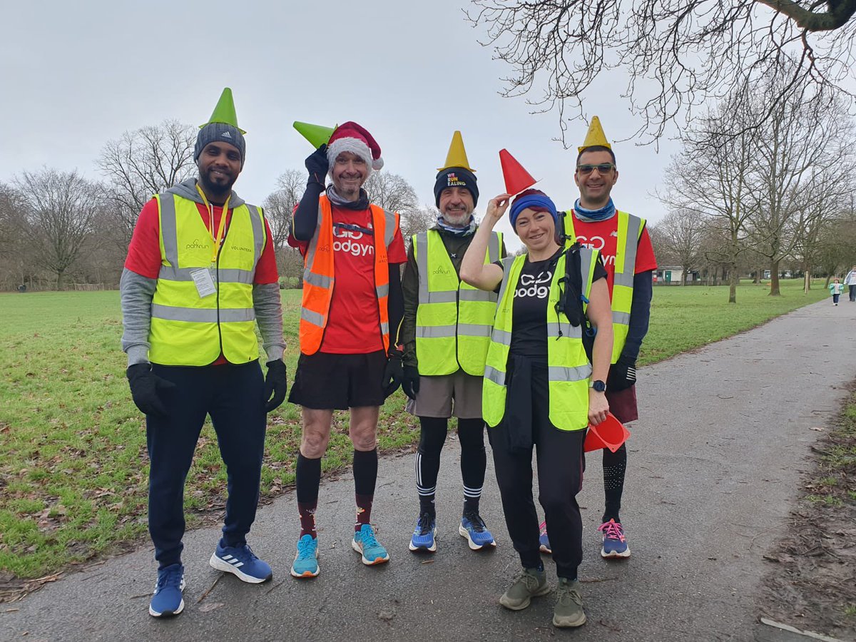 A milder morning saw a healthy turnout of 49 today - well done to you all!
Our 26 volunteers included the happy <a href="/goodgym/">GoodGym</a> crew, who, as well as being fun and friendly, also like to wear cones on their heads. 
See you next week, with festive Christmas wear for extra fun! 🎄🤶🧑‍🎄🎅