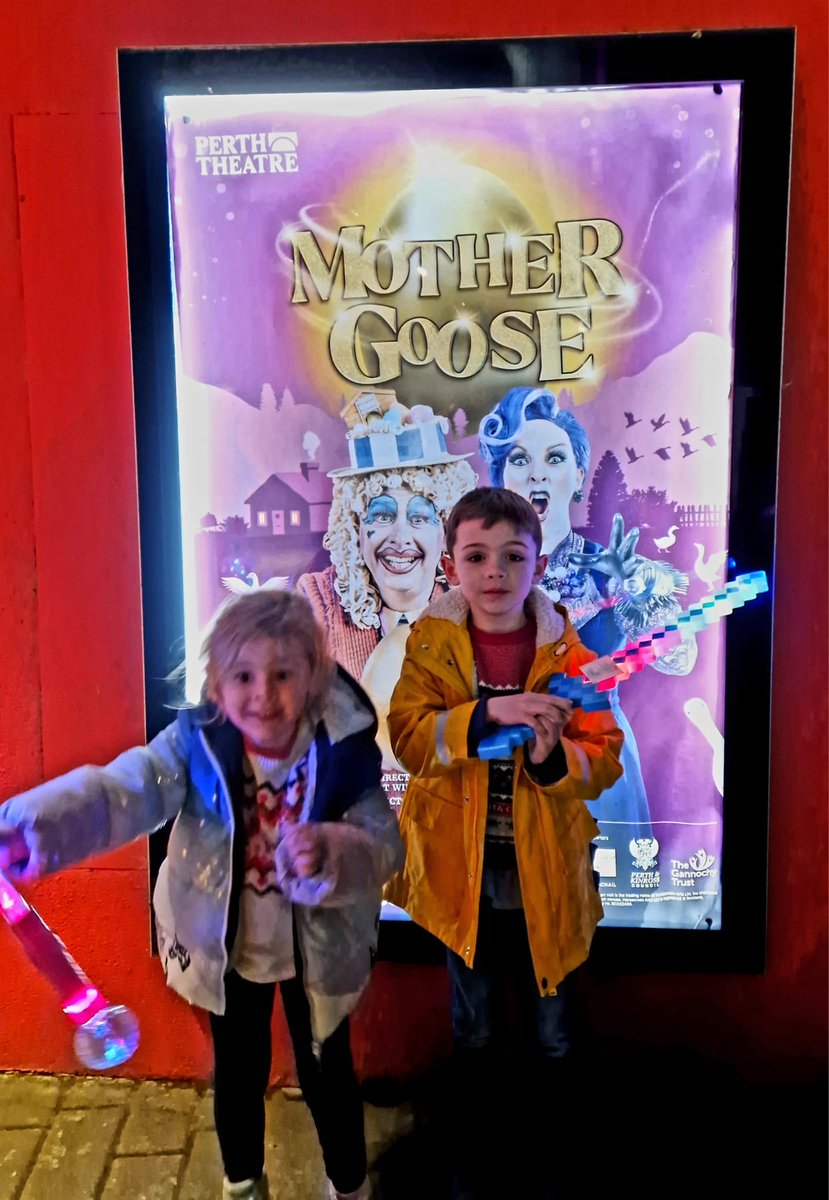 Mix Up Theatre tweet media
