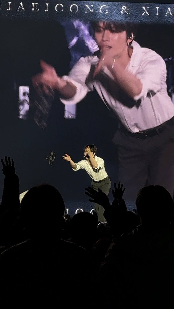 다퍼주는 우리집 미남