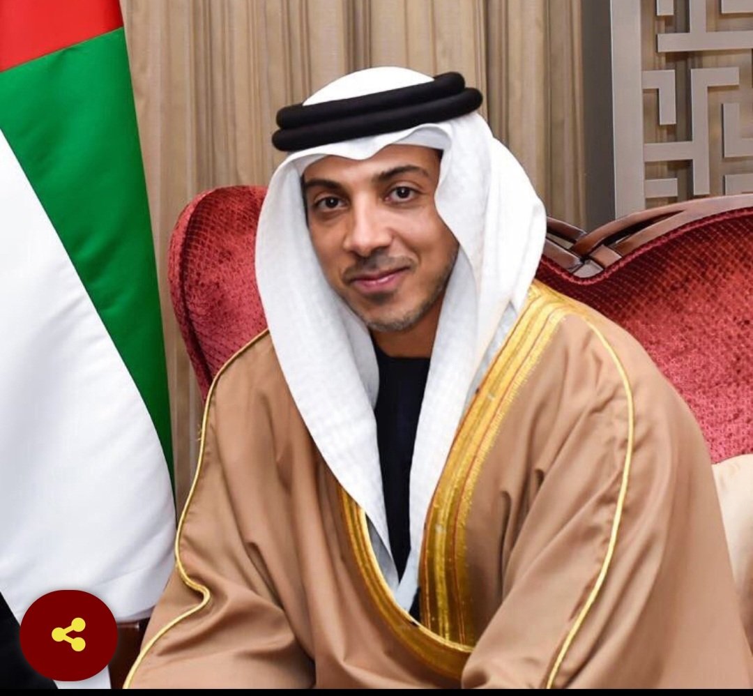 Houdaabdelahi's tweet photo. قدم سمو الشيخ منصور بن زايد آل نهيان نائب رئيس الدولة، نائب رئيس مجلس الوزراء، رئيس ديوان الرئاسة، مساء اليوم العزاء إلى السيد سالم خميس مرزوق الدرمكي وإخوانه في وفاة والدهم المغفور له خميس مرزوق الدرمكي، وذلك في مجلس المرخانية بمدينة العين https://t.co/lSShQazzDa
