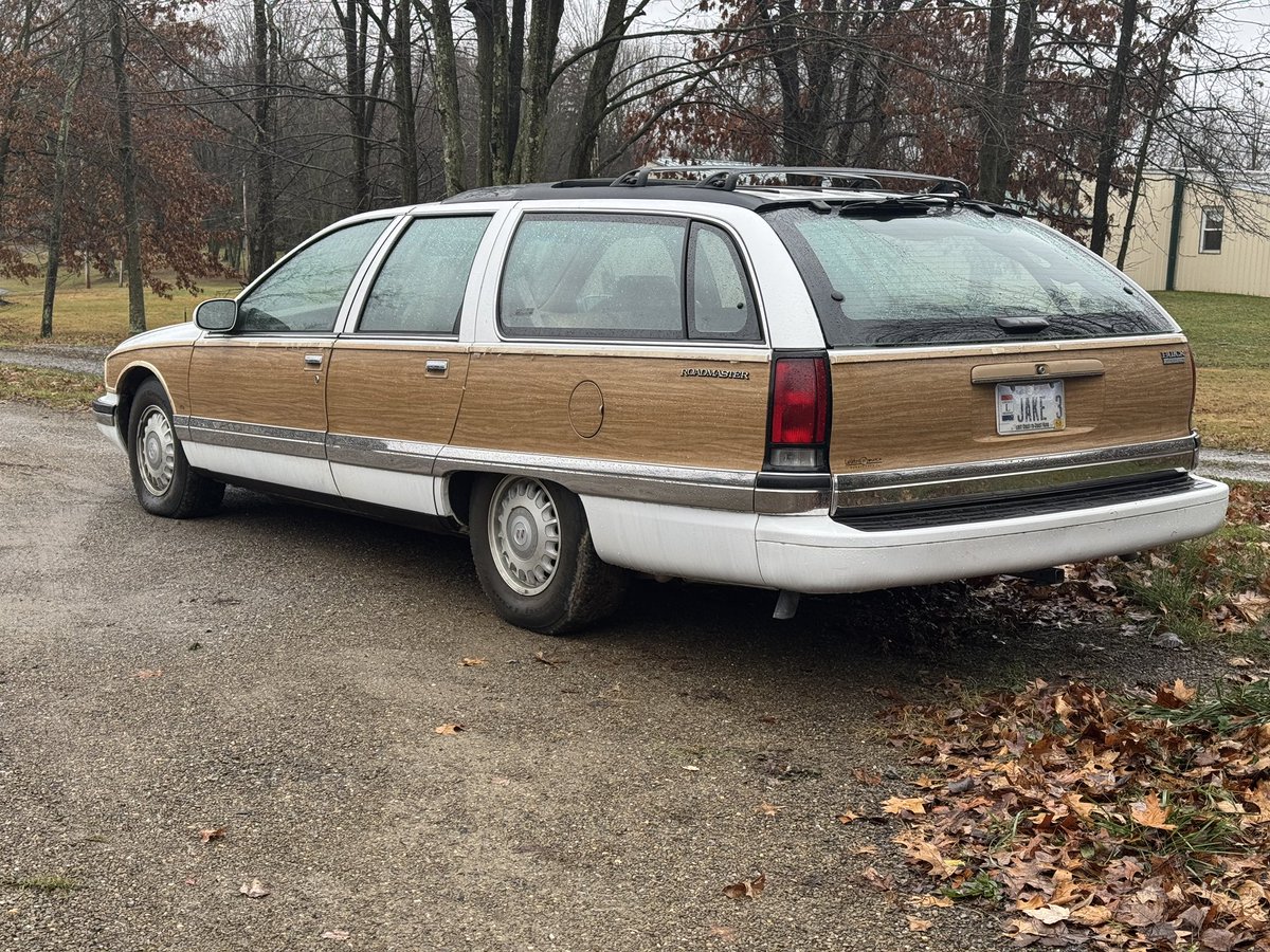 Jake the Roadmaster is fixed! New brake lines, new coolant hoses and a coolant flush, and new tyres (old tyres in the pic).