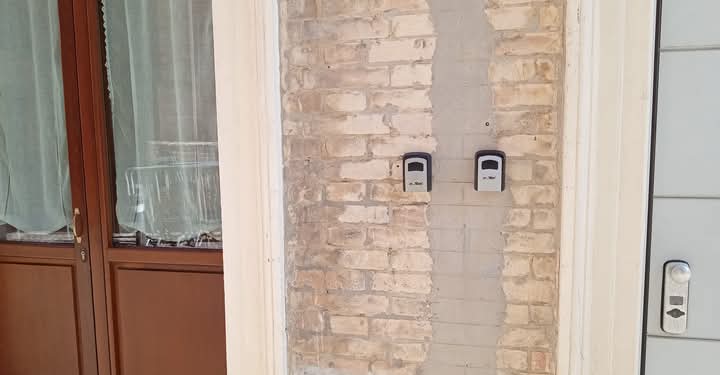 Our latest newsletter went out yesterday. But just for our paid subscribers. The backlash against Airbnb starts to get noticed .... and other news.