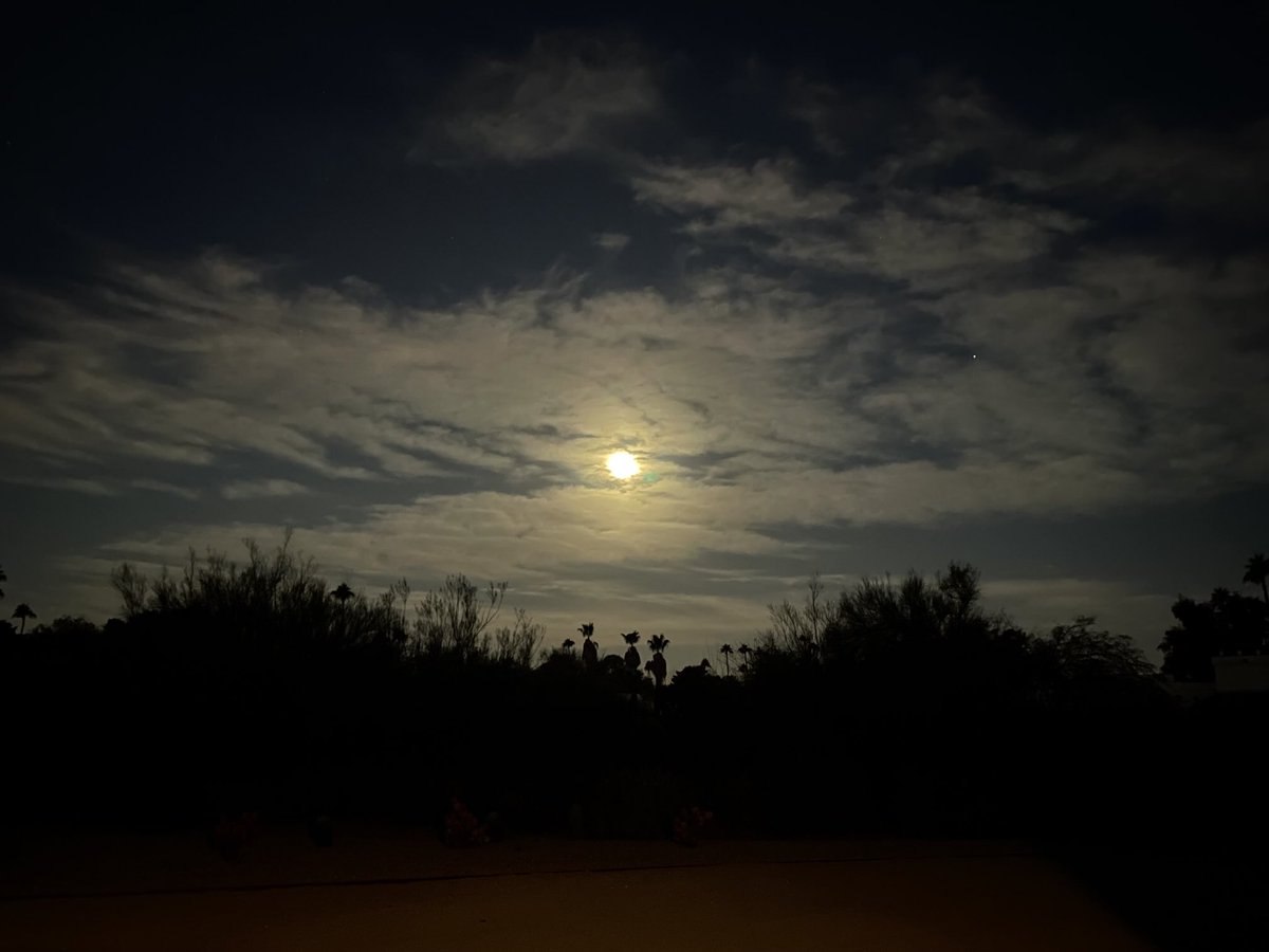 Good morning Moon! Off to Pasadena for some JPL time.