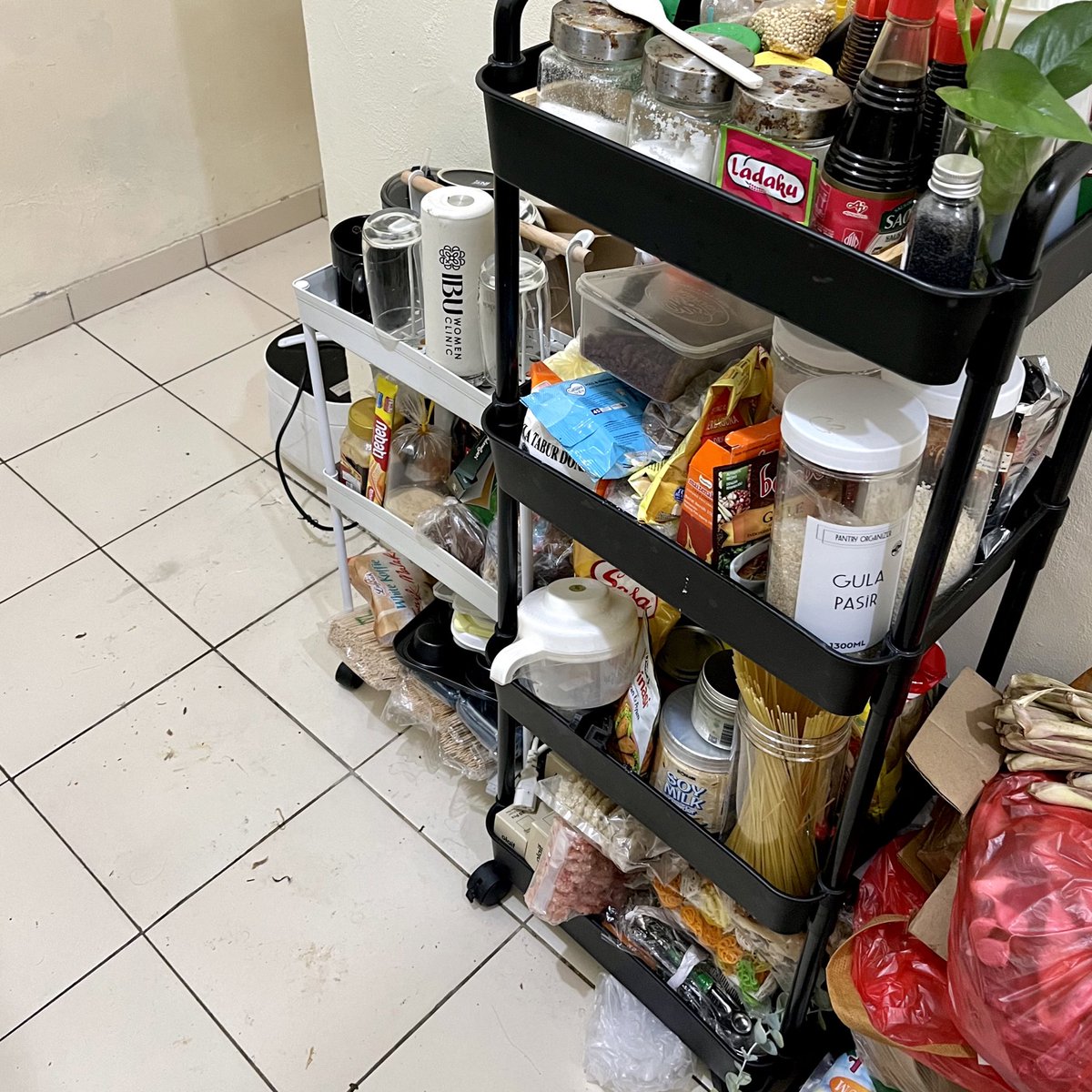 hiddensweetpea's tweet photo. BIG THANKS TO PINHOMEEEE😭💗 aduh gatau lagi deh menurutku ini jasa yg amat sangat membantu bumil yg udah kelelahan parah ngurus orderan &amp; rumah kyk kapal pecah. aku sampe ada di moment ga pengen di dalem rumah karena risih banget🙏🏻

next aku share hasilnya ~ https://t.co/B3Gt7nTPcp