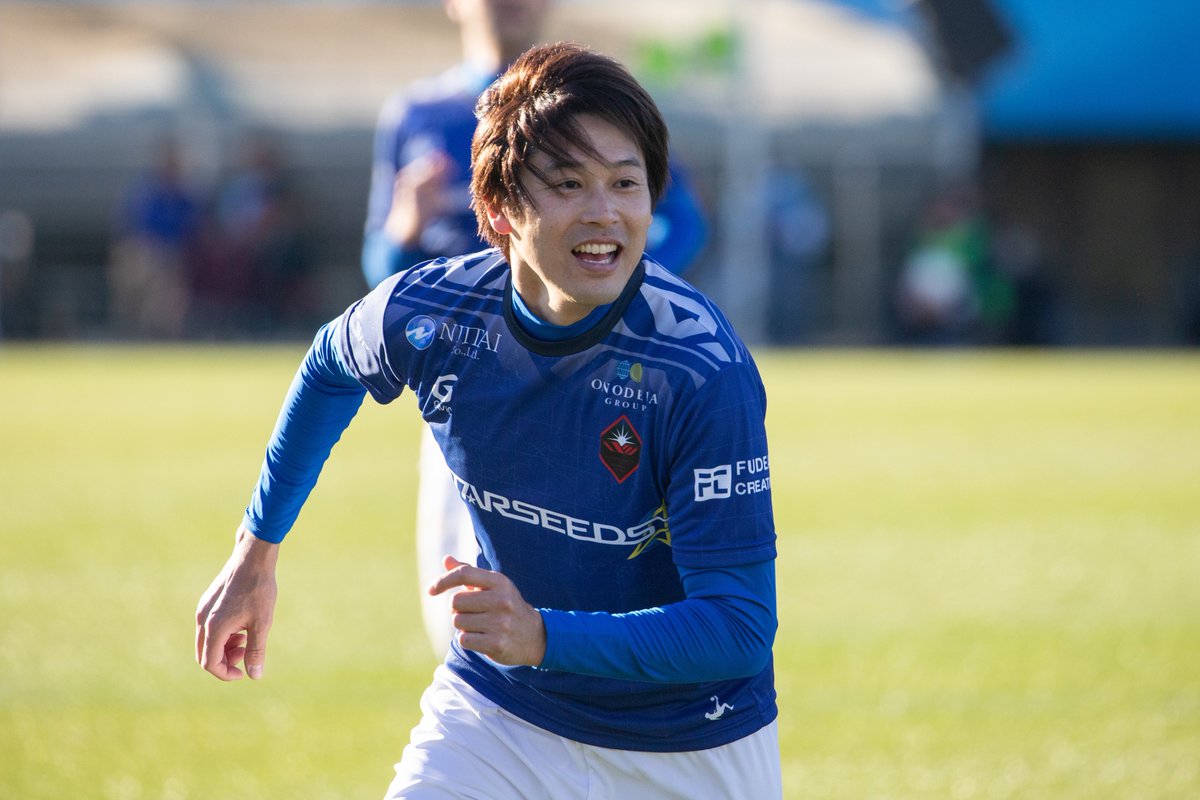 football_80D's tweet photo. うっちーが楽しそうにサッカーしてるの見ると泣きそうになる。

#内田篤人 https://t.co/oSiy0dNskg