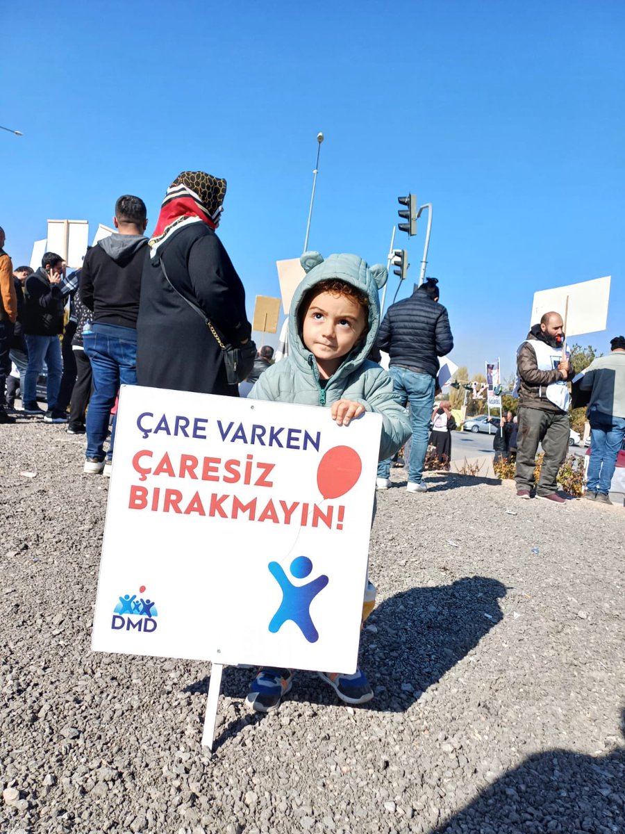Yaşam hakkı kutsaldır ‼️‼️ #DMD li çocuklarımızın ve biz ailelerin sesine ses olun lütfen.Desteklerinizi, paylaşımlarınızı bekliyoruz 🙏🙏‼️ÇareSİZken çaresiz bırakmayın ‼️ #DMDninİlacıİçin #DMDyeVerilenSözlerNerede 25