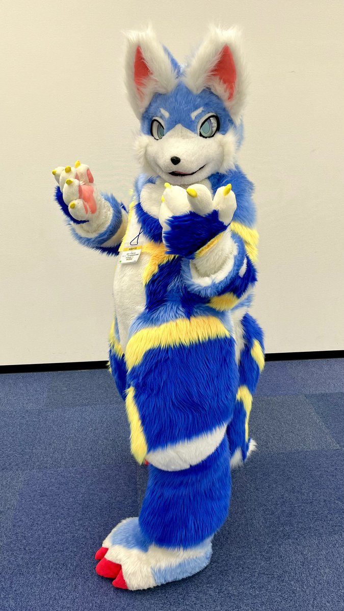 8dai_suekei's tweet photo. ソロくん!
カッキーくん!
もっちゃくん!
#KemonoSpaceFukuoka #KSF3rd https://t.co/GCETmOdkJO
