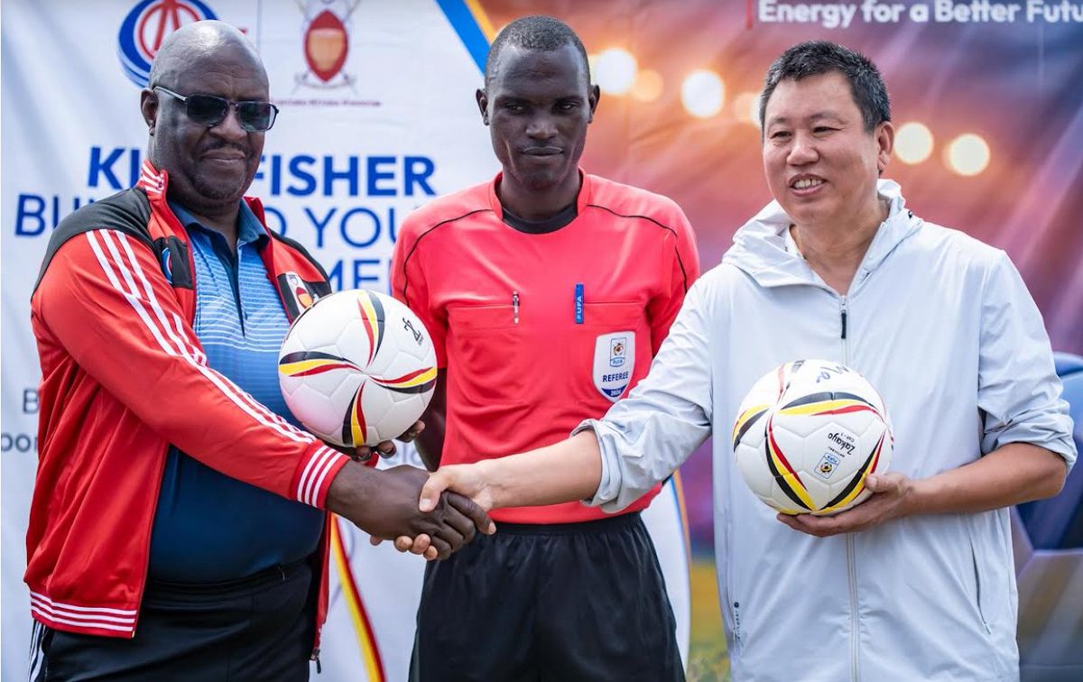 GotchaUganda's tweet image. gotchah.blog/cnooc-powers-e… The Amasaza Cup, powered by @CNOOCUgandaLtd   brings football fans together in Masindi &amp;amp; Kagadi TODAY! Don’t miss out on the action and the chance to celebrate talent, unity, and community! 🙌 #CNOOC #AmasazaCup #FootballUnity #BunyoroKitara