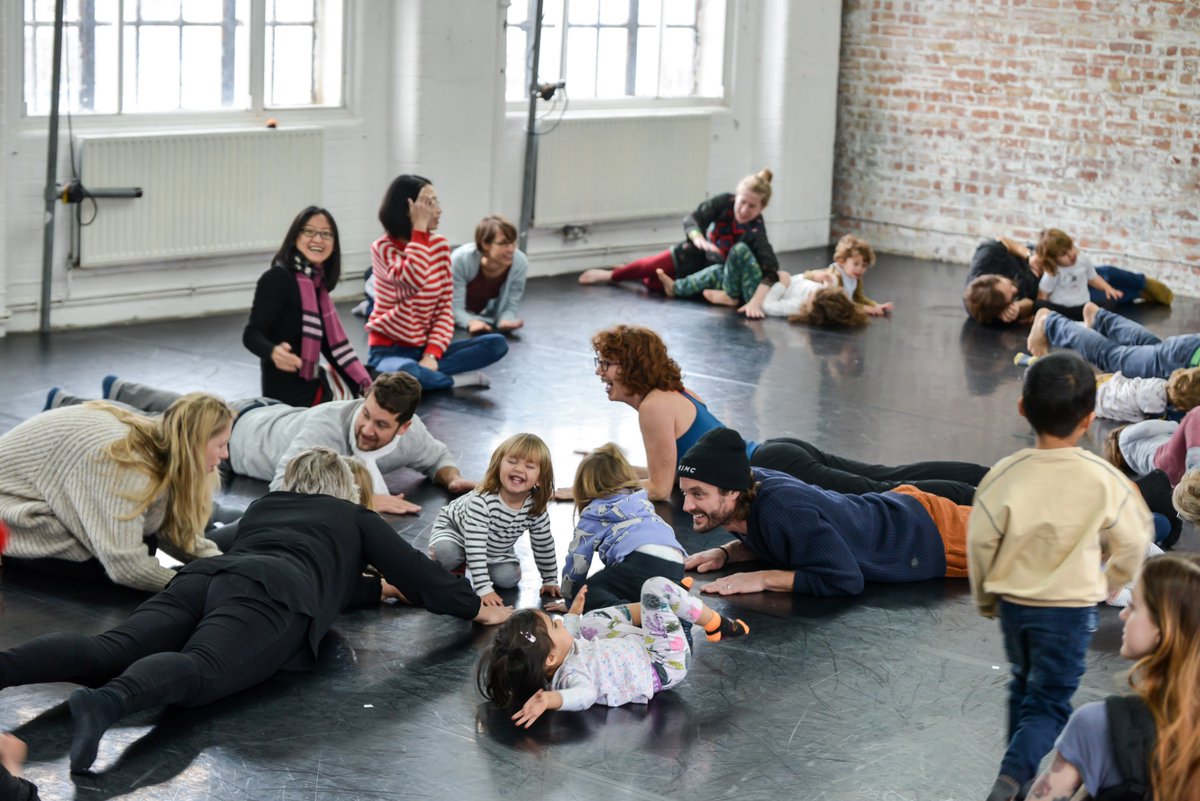 🚨 Creative Dance Classes for Children 🚨

🗓️ 11th Jan - 29th March
🕔 9.15am - 11.50am
🎟️ £99 - 11 week term, £9 - per week
🔗 ow.ly/UAWN50Uq3Nb

🗣️ Hosted by CDS, sign up to join our fun, creative &amp; interactive dance classes that explore movement and expression.