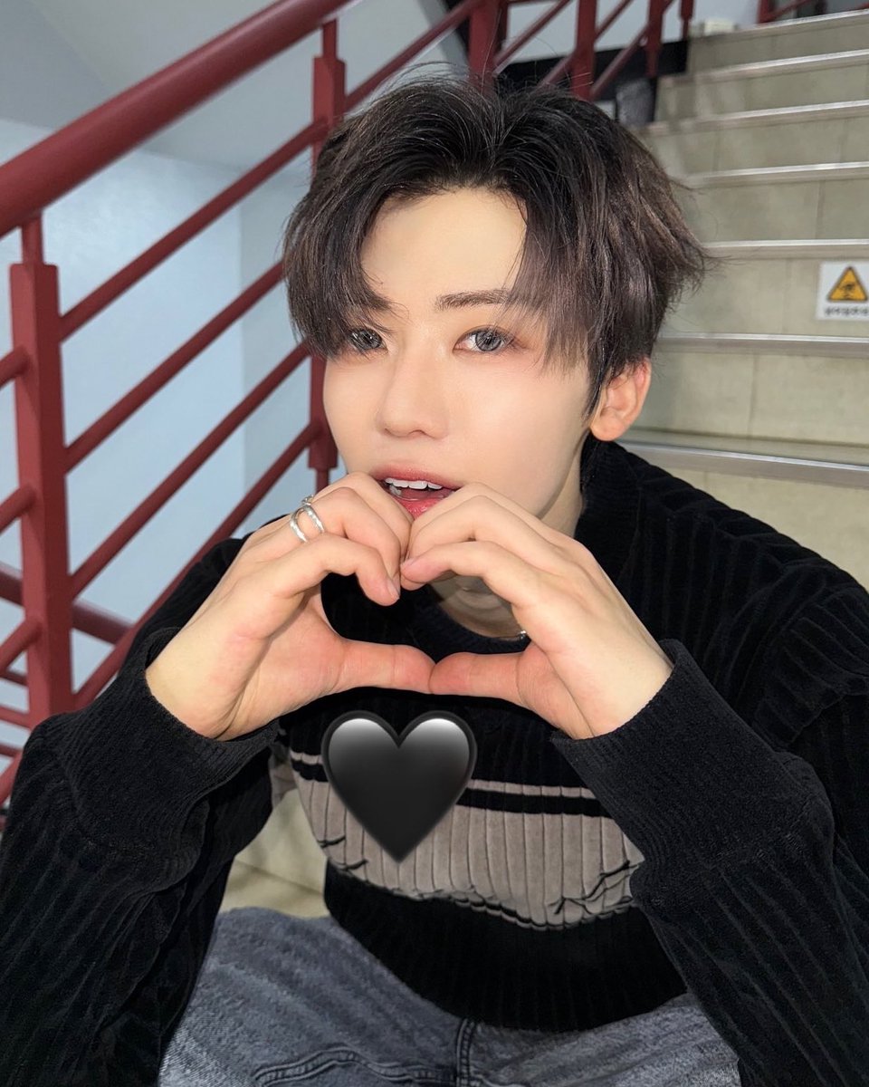seimeizu's tweet photo. random Na Jaemin moments and facts that makes me love him him even more, a thread https://t.co/EK7NCv93n4