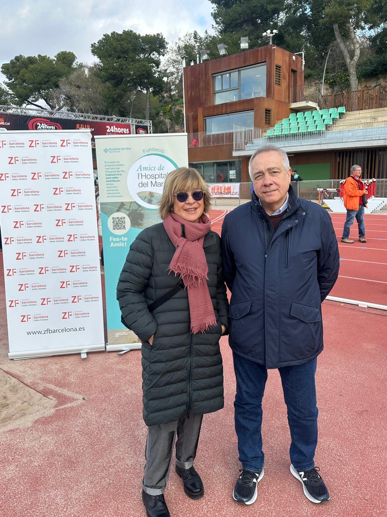 Consorci de la Zona Franca de Barcelona (@consorcizf) on Twitter photo 👥 El Delegat especial de l’Estat, <a href="/pere_navarro/">Pere Navarro Morera</a> ha coincidit a la cursa “Correm per l’ELA” organitzada per la <a href="/AmicsHMar/">AMICS Hospital Mar</a> amb Maribel Pérez, DIRCOM de l’<a href="/hospitaldelmar/">Hospital del Mar</a>. 📸 👥 El Delegat especial de l’Estat, <a href="/pere_navarro/">Pere Navarro Morera</a> ha coincidit a la cursa “Correm per l’ELA” organitzada per la <a href="/AmicsHMar/">AMICS Hospital Mar</a> amb Maribel Pérez, DIRCOM de l’<a href="/hospitaldelmar/">Hospital del Mar</a>. 📸