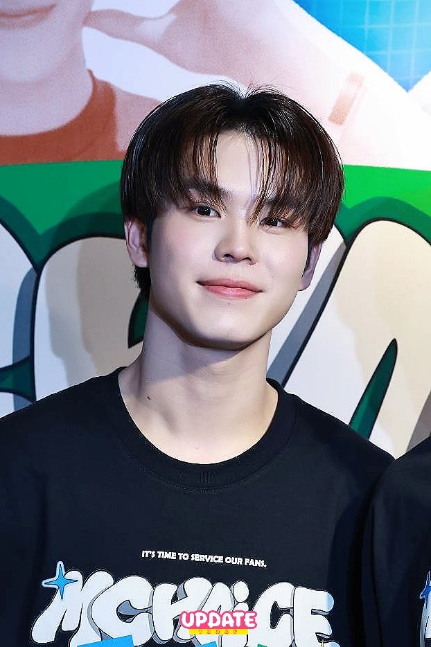 Update__today's tweet photo. "มีน-ปิง" ช่วงสัมภาษณ์สื่อในงาน "MCHOICE FANDAY 2024 HAPPY CARNIVAL" 

#MchoiceFanDay2024 
#MchoiceTH #มีนปิง #MeenPing #Meennicha8 #มีนนิชคุณ #PingKrittanun  #UPDATETODAY #ข่าว #ข่าวบันเทิง https://t.co/ybuzbvqTpC