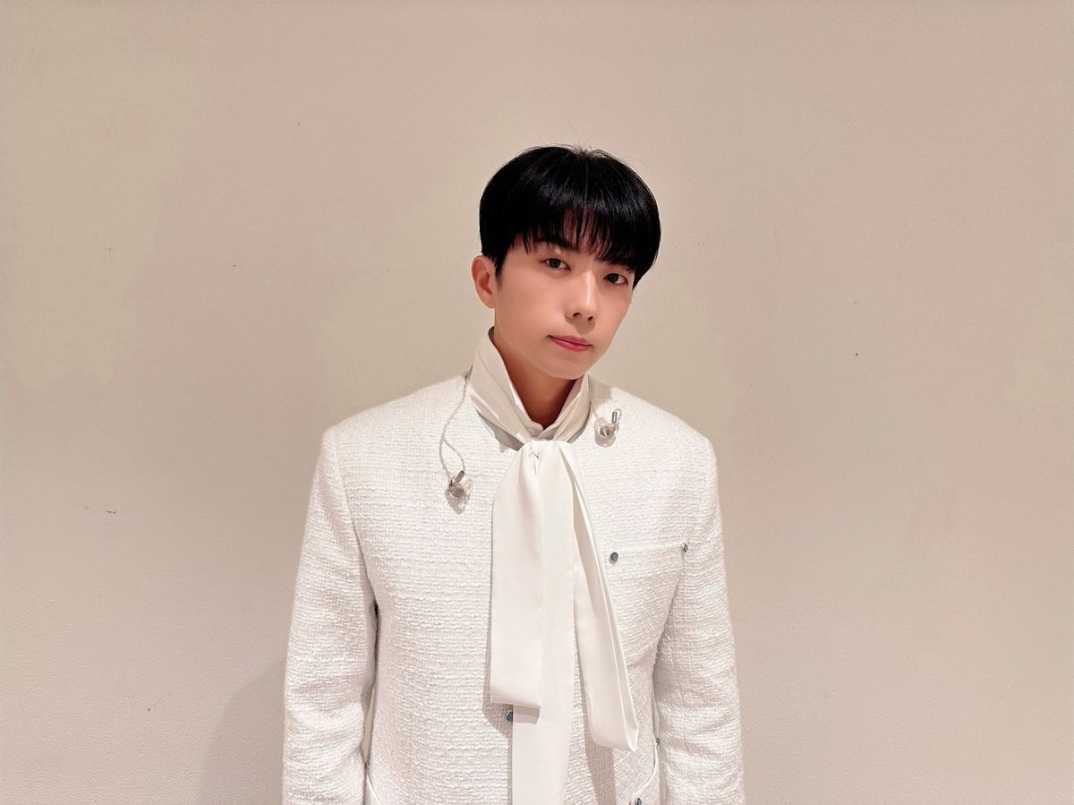 follow_2PMJP's tweet photo. Hottestの皆さん💙💙

<Be Young> in Japan 大阪公演が終了しました🎉

Hottestの"やすらぎ"のひと時となりましたでしょうか？
皆さんのおかげで、ウヨンにとっても"やすらぎ"の時間になりました🫶✨

次は横浜でお会いしましょう🤍❄️

#2PM
#WOOYOUNG #ウヨン
#Be_Young https://t.co/zDQzxghSou