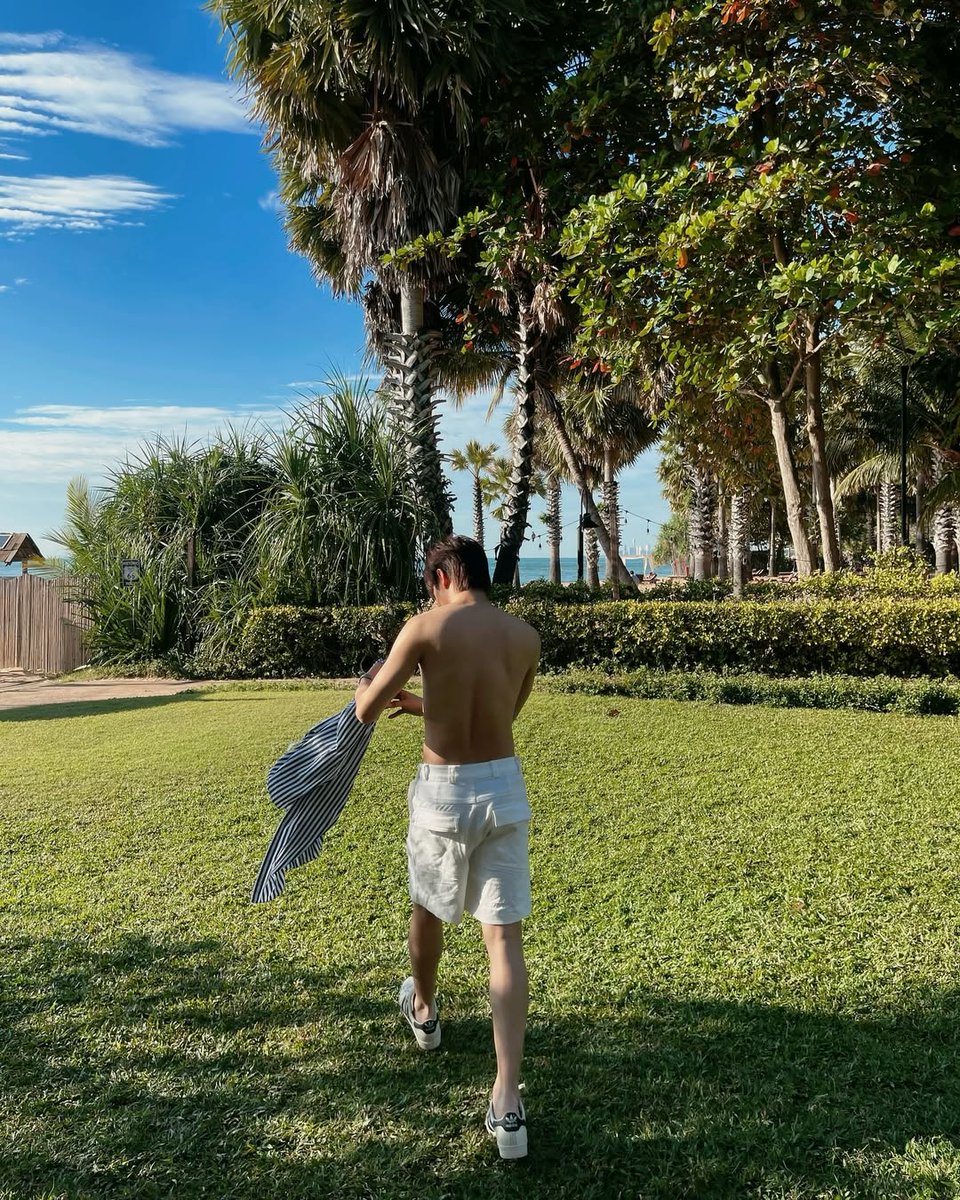 blb_officialph's tweet photo. — 15122024 #BABEUpdate2024
📸 @.babe.in IG Update : Part 4
🌴☀️✨
#babiibabe https://t.co/yzWuyFnLL3