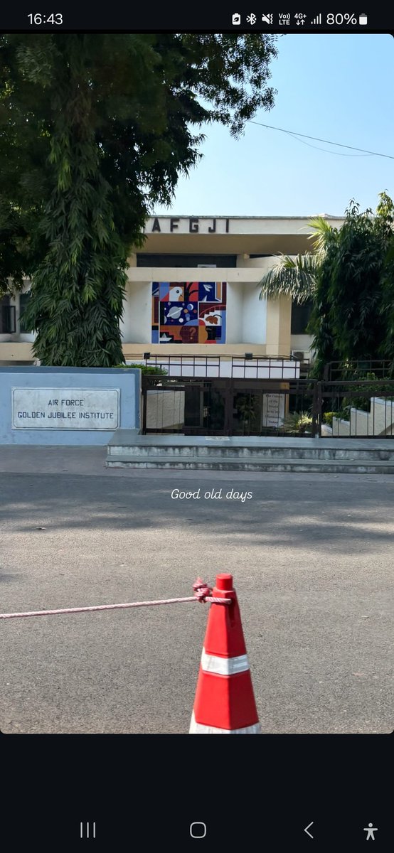 ruskievityazi's tweet photo. my school 😍
pic shared by friend on Instagram #AFGJI #SubrotoPark https://t.co/13aJ9oml2K
