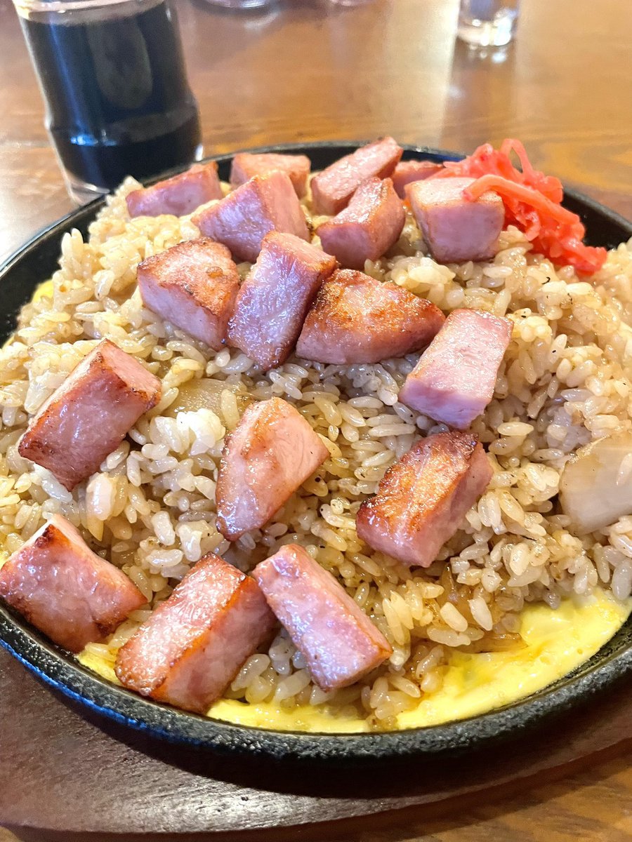 TabearukiChahan's tweet photo. 喫茶店フレンド(名古屋)のハムピラフこれで800円はコスパ最強すぎる✨ https://t.co/PGAdPxPQF6
