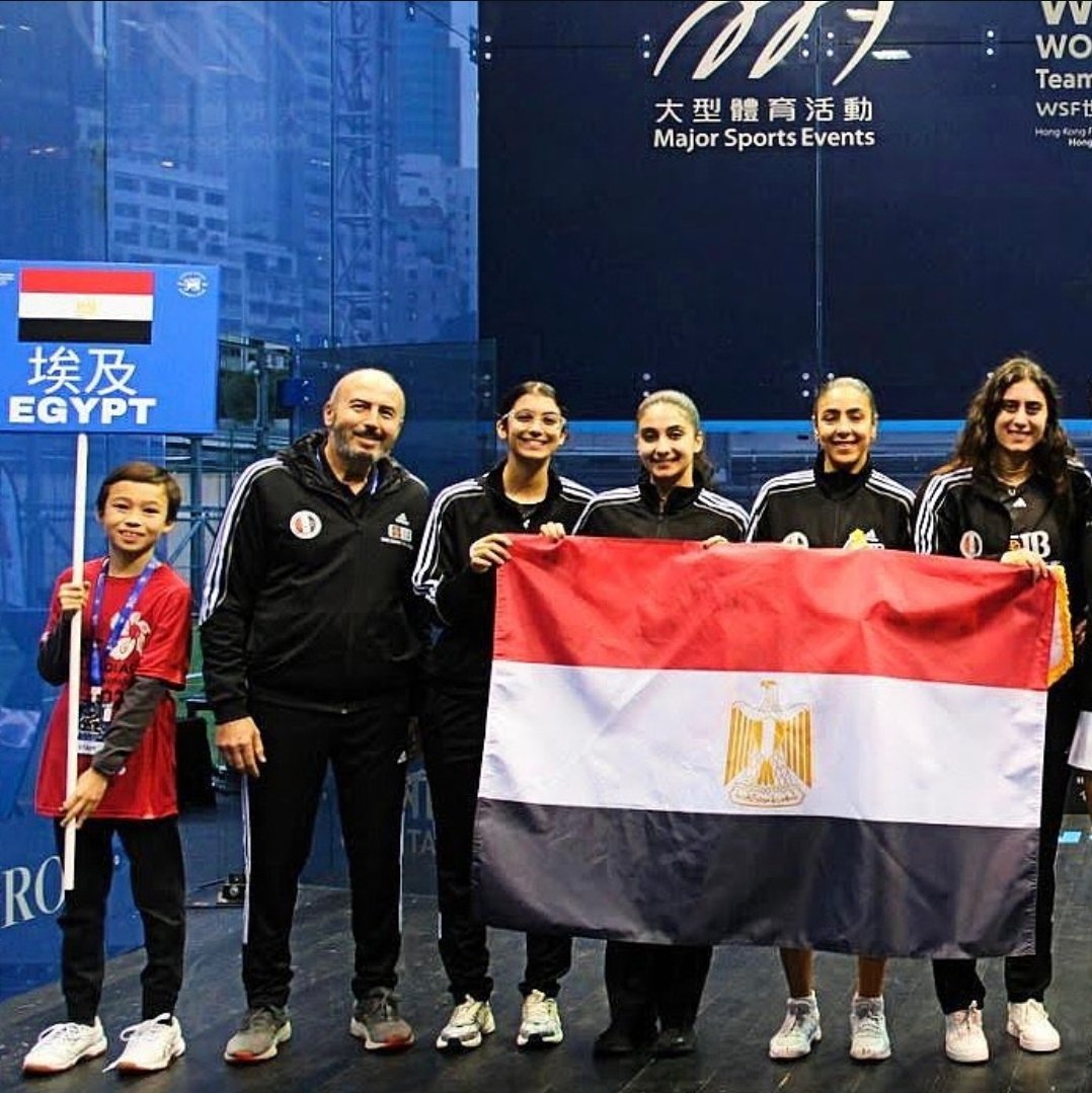 TeamsEgypt's tweet photo. ุงูู
ูุชุฎุจ ุงููุทูู ููุงุณููุงุด ุณูุฏุงุช (ููุฑ ุงูุดุฑุจูููุ ูุงููุง ุงูุญู
ุงู
ูุ ุฑูุงู ุงูุนุฑุจู ู ุฃู
ููุฉ ุนุฑูู) ูุชูุฌ ููู
ุฑุฉ ุงูุฑุงุจุนุฉ ุชูุงูููุง ุจููุจ ุจุทููุฉ ุงูุนุงูู
ูููุฑู ูููุบ ูููุบ 2024 ู ุฐูู ุนูุจ ููุฒู ุนูู ุงูููุงูุงุช ุงูู
ุชุญุฏุฉ ุงูุฃู
ุฑูููุฉ 0/2 ูู ู
ุฌู
ูุน ุงูู
ุจุงุฑูุงุช ๐ช๐ฌ
#ู
ูุชุฎุจ_ู
ุตุฑ
#TeamEgypt X #WSFTEAMS https://t.co/RmJUXg84pH