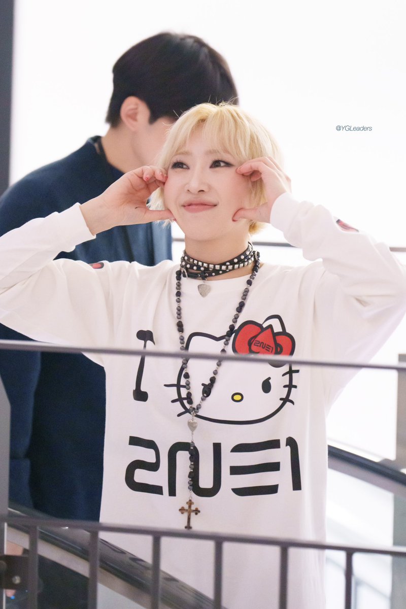 YGLeaders's tweet photo. 241214 MINZY
このミンジかわいすぎる😭💓😭💓

@mingkki21 

#2NE1 #MINZY
#welcomebackintokyo https://t.co/2KQNtTEXfw