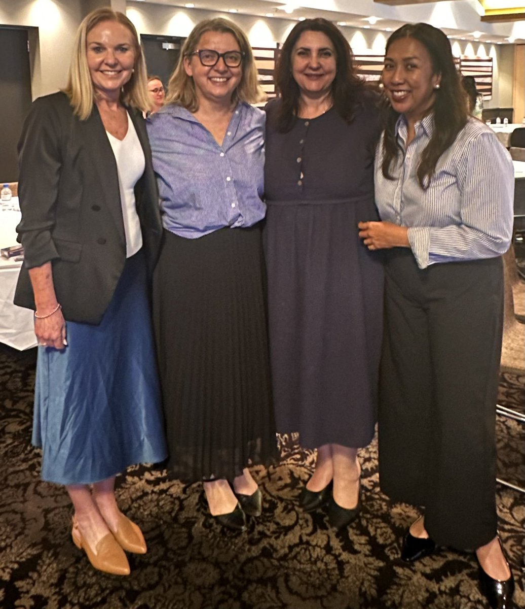 Cindy Valdez (@tesoloz) on Twitter photo As EAL/D Ed Leader (2021-2024), I’ve had the privilege of working with incredible educators 2 empower EAL/D Ss. Teachers gained confidence in scaffolding academic lang, improving pedagogy & outcomes. TY .<a href="/MSiokos/">Marianne Siokos</a> & Cowpasture Principals. I’m excited 2 join Kogarah in 2025-2027! As EAL/D Ed Leader (2021-2024), I’ve had the privilege of working with incredible educators 2 empower EAL/D Ss. Teachers gained confidence in scaffolding academic lang, improving pedagogy & outcomes. TY .<a href="/MSiokos/">Marianne Siokos</a> & Cowpasture Principals. I’m excited 2 join Kogarah in 2025-2027!