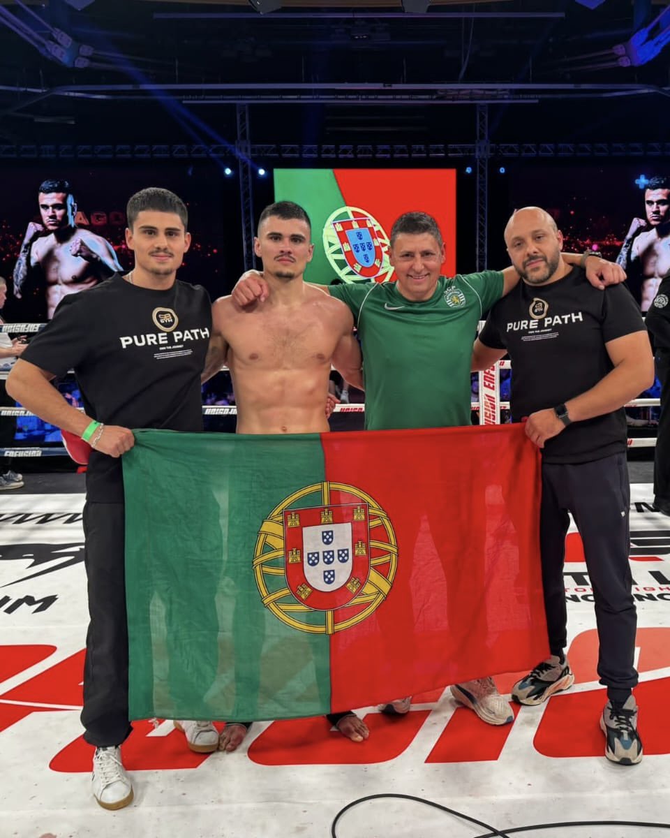 SCPModalidades's tweet image. Tiago Santos, do #KickboxingSCP, vence o combate frente a Salif Diallo, no Enfusion na Alemanha. 🥊

Bravo, Leão 👏