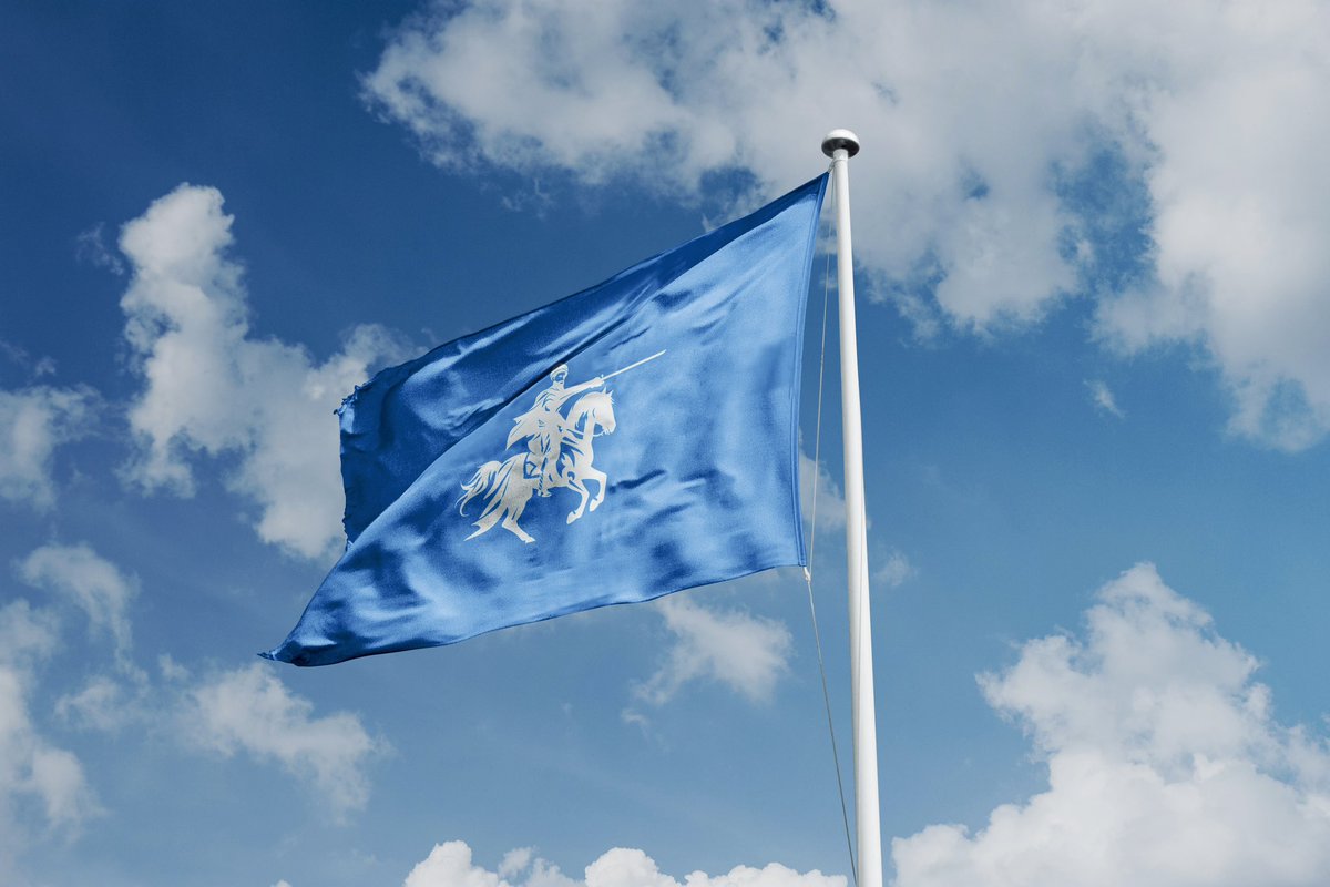 xadhrawi's tweet photo. The NEW flag of SSC-Khaatumo State. The administration governance in #Khaatumo in #Somalia has changed their state flag. 🇸🇴 https://t.co/44e3LTpMWw
