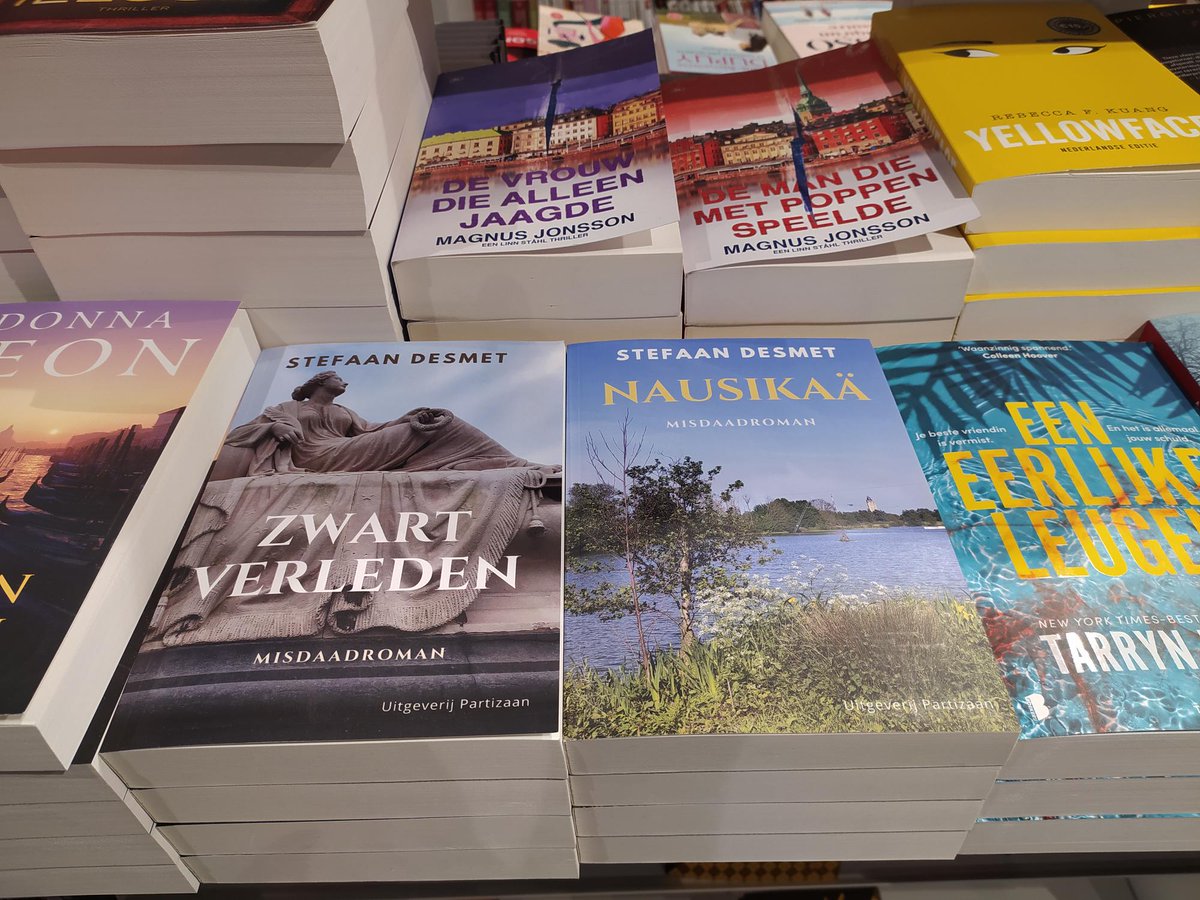 StefaanLiterair's tweet photo. Altijd leuk om over mijn boeken te praten
Zeker met gastheer Frederic De Vos
Het interview in het programma Cultuurkanaal (Eclipstv) is nog uitgesteld te bekijken.
Mijn romans 'Wit verdriet, zwart verdriet', 'Nausikaä' en 'Zwart verleden' zijn trouwens ideale eindejaarsgeschenken https://t.co/Qqf0xeSkNz