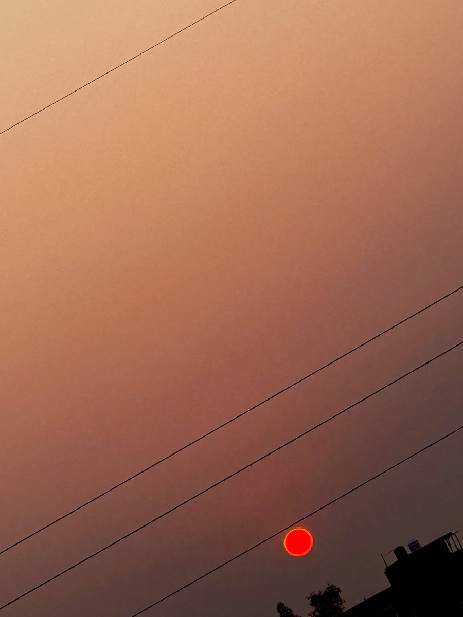 man_ki_awaaj's tweet photo. ये शाम मस्तानी🔥🔥🔥🔥
मदहोश किए जाए।।
🧡🧡🧡🧡🧡
#eveningclick https://t.co/SwYkjmDKjH